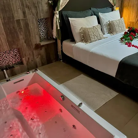 La Petite Escapade, Maison Avec Jacuzzi Privatif Nyaraló Hericy
