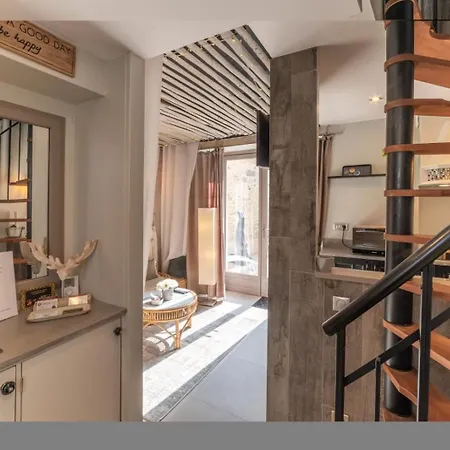 La Petite Escapade, Maison Avec Jacuzzi Privatif *